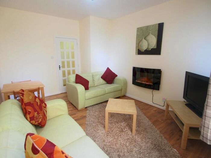 1 Bedroom Flat To Rent In Exchange Street, Aberdeen, AB11