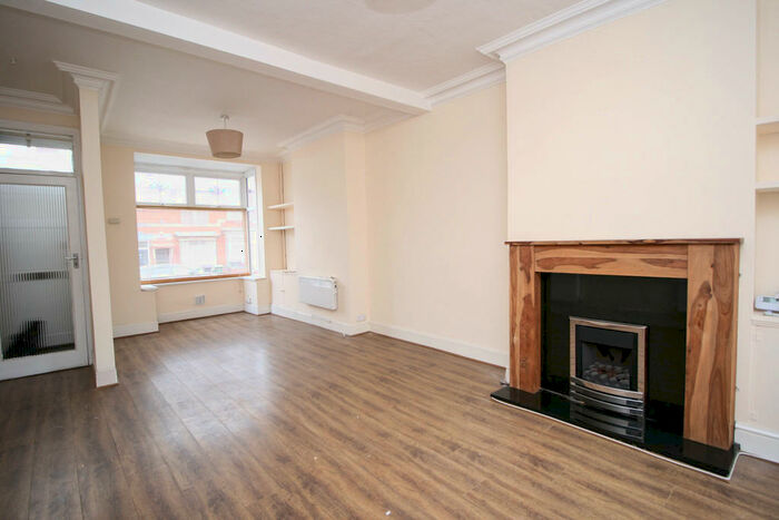 2 Bedroom Terraced House To Rent In Beakes Road, B67