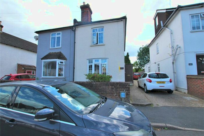 3 Bedroom Semi-Detached House To Rent In Stoughton Road, Guildford, Surrey, GU2