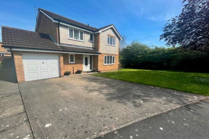 4 Bedroom End Of Terrace House To Rent In South Vale, Northallerton, DL6