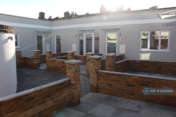 1 Bedroom Flat To Rent In Old Dairy Lodge, London, SE12