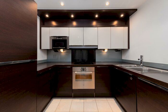 2 Bedroom Flat To Rent In Terrace Apartment, Draylon Park, Highbury, Holloway, London, N5