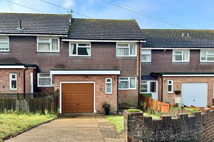 3 Bedroom Terraced House For Sale In Godalming, GU7