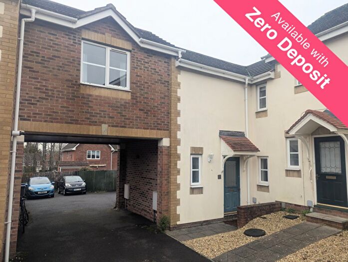 2 Bedroom Property To Rent In Ancient Way, Salisbury, SP2