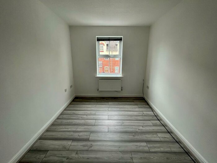 4 Bedroom House To Rent In Whimberry Way, Withington, M20