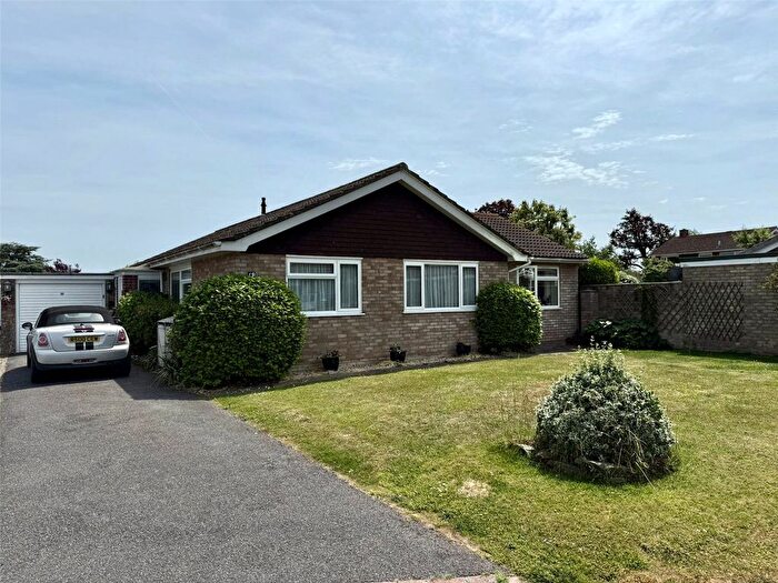 3 Bedroom Bungalow For Sale In Golden Crescent, Everton, Lymington, Hampshire, SO41
