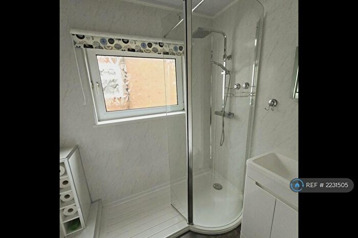 3 Bedroom Terraced House To Rent In Cromwell Road, Grimsby, DN31