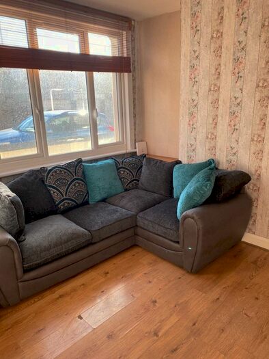 2 Bedroom Terraced House To Rent In Grendadier Road E16,