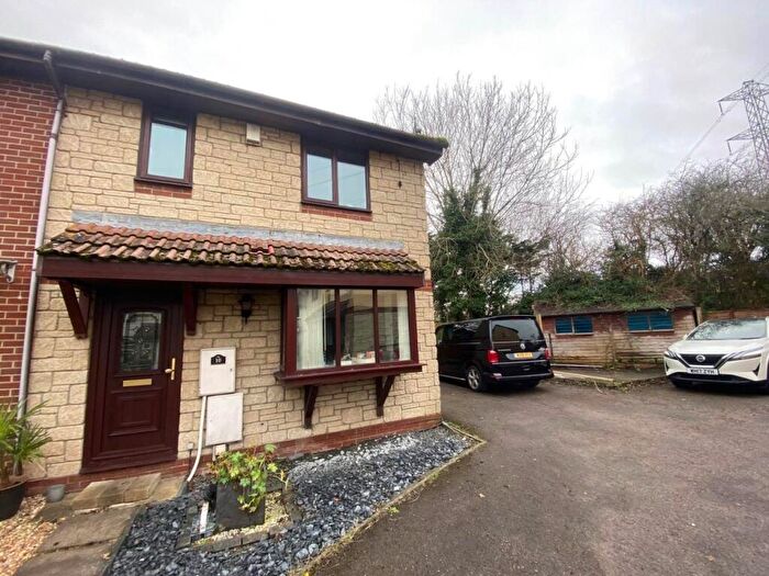 3 Bedroom House To Rent In Methwyn Close, Locking Castle, Weston-super-Mare, BS22