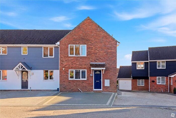 3 Bedroom Terraced House For Sale In Fremantle Close, South Woodham Ferrers, Chelmsford, Essex, CM3