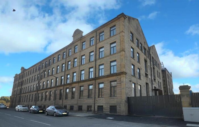 2 Bedroom Flat To Rent In Conditioning House, Cape Street, Bradford, West Yorkshire, BD1