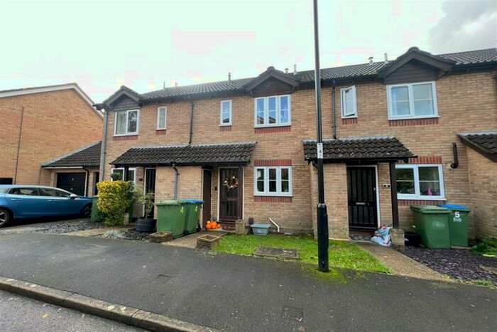 2 Bedroom House To Rent In Peppard Close, Bitterne Village, SO18
