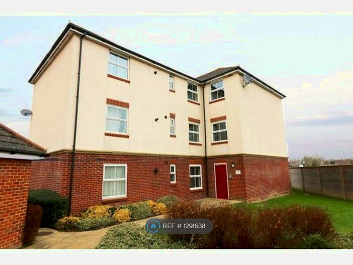 2 Bedroom Flat To Rent In Kennington, Ashford TN24