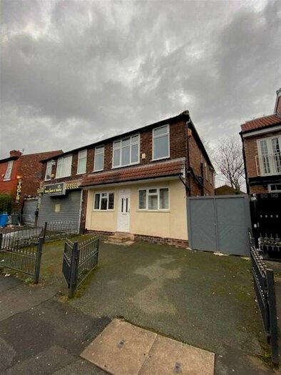 6 Bedroom Property To Rent In Old Moat Lane, Withington, M20