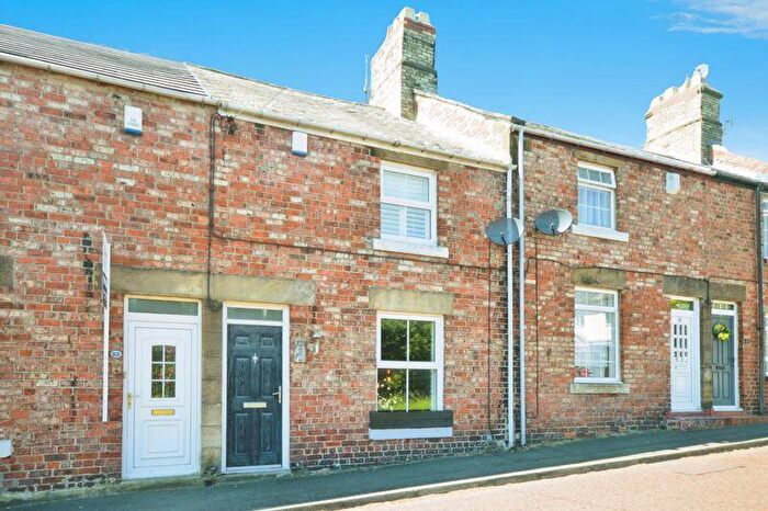 3 Bedroom Terraced House For Sale In Tweedy Buildings, Ryton, NE40