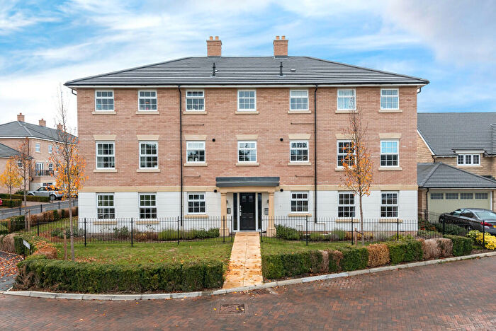 1 Bedroom Flat To Rent In Barwick Place, Newton Kyme, LS24