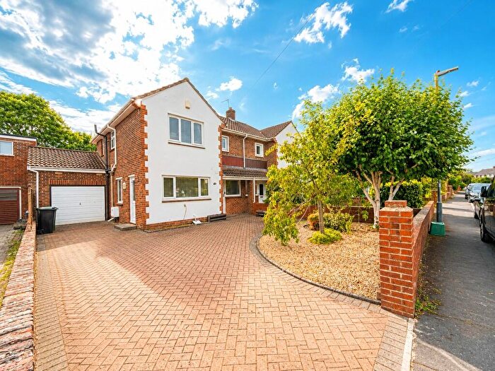4 Bedroom Semi-Detached House For Sale In Bourne Close, Winterbourne, Bristol, BS36