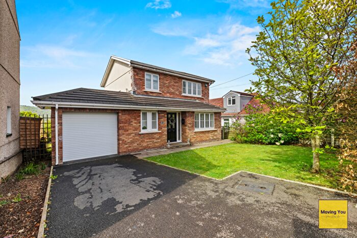 3 Bedroom Detached House For Sale In Neath Road, Pontardawe, Swansea, SA8