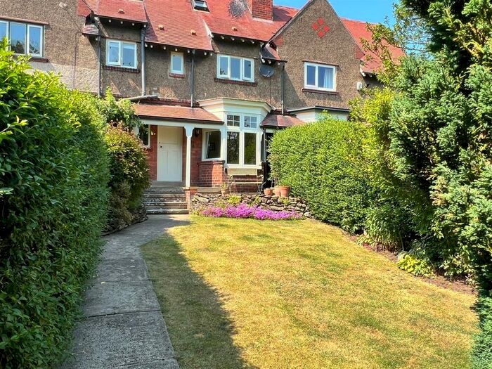 3 Bedroom Terraced House For Sale In Castle Rise, West Ayton, Scarborough, YO13