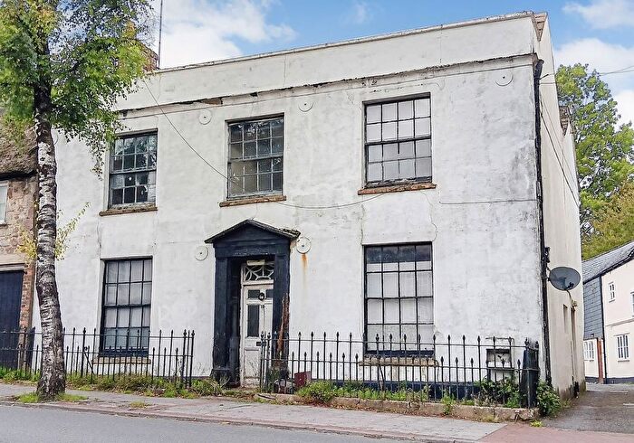 6 Bedroom End Of Terrace House For Sale In High Street, Chard, Somerset, TA20