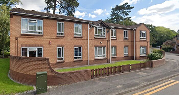 2 Bedroom Flat To Rent In Stephenson Court, Leicester, Leicestershire, LE3