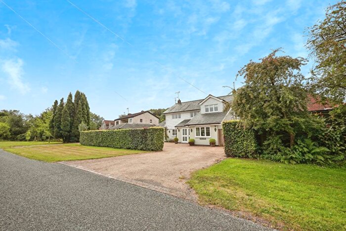 4 Bedroom Detached House For Sale In Stelling Minnis, Canterbury, CT4