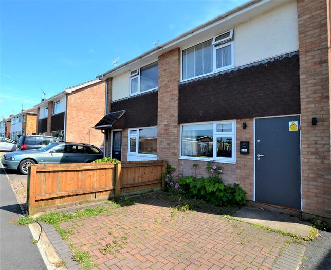 3 Bedroom Semi-Detached House To Rent In Salisbury Avenue, Warden Hill, Cheltenham, GL51