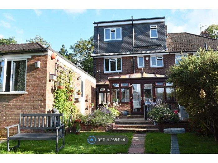 4 Bedroom Semi Detached House To Rent In Warren Road, Orpington, BR6