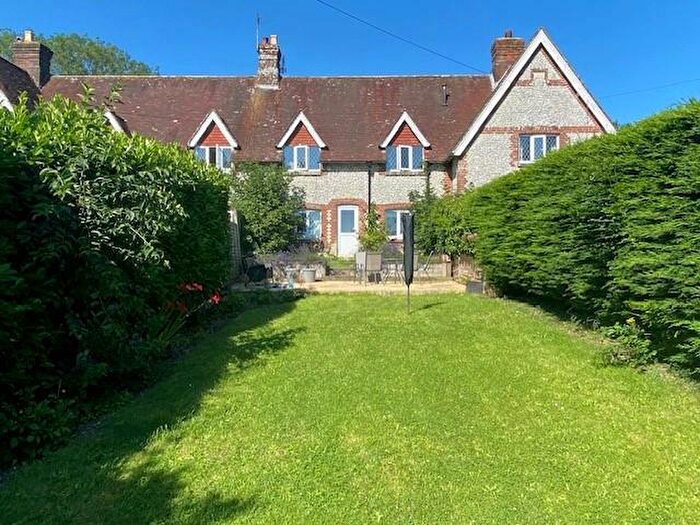 3 Bedroom Cottage To Rent In Farnfield, Cottages, Merepond Lane, GU34