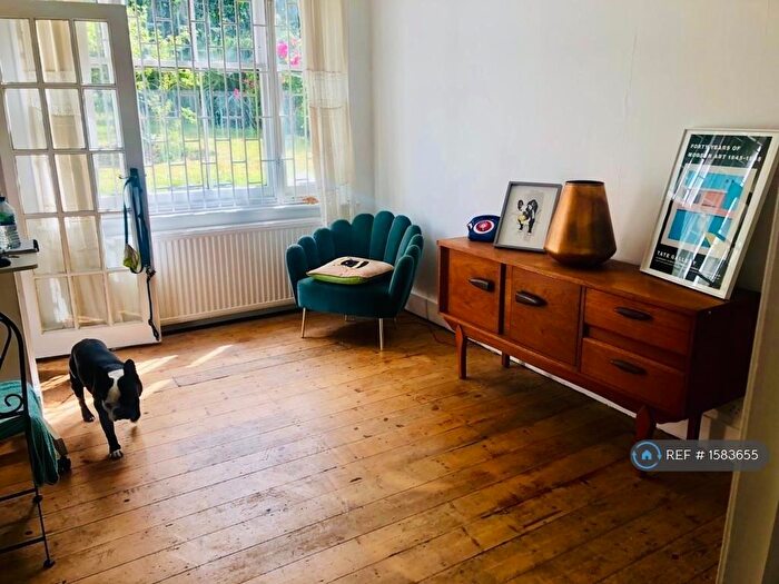 1 Bedroom Flat To Rent In Thurlow Park Road, London, SE21