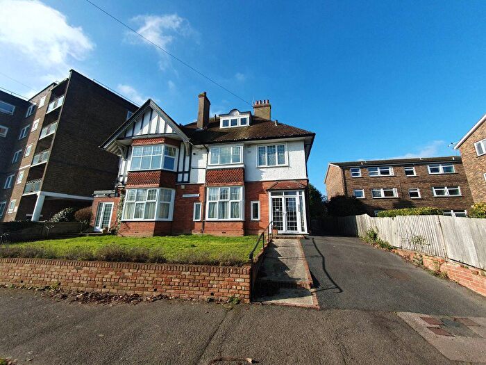 2 Bedroom Flat To Rent In Sutherland Avenue, Bexhill On Sea, TN39