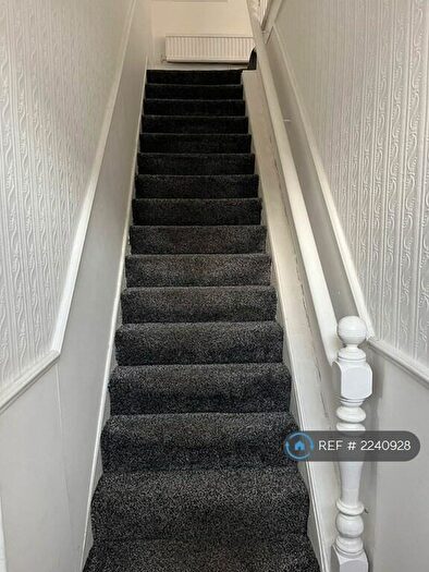 3 Bedroom Flat To Rent In Welbeck Road, Newcastle Upon Tyne, NE6