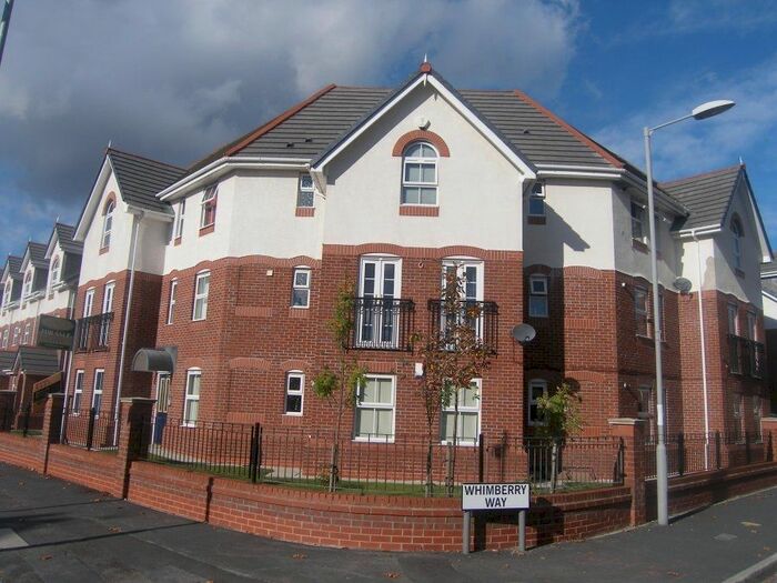 2 Bedroom Flat To Rent In Parrs Wood Road, Didsbury, Manchester, M20
