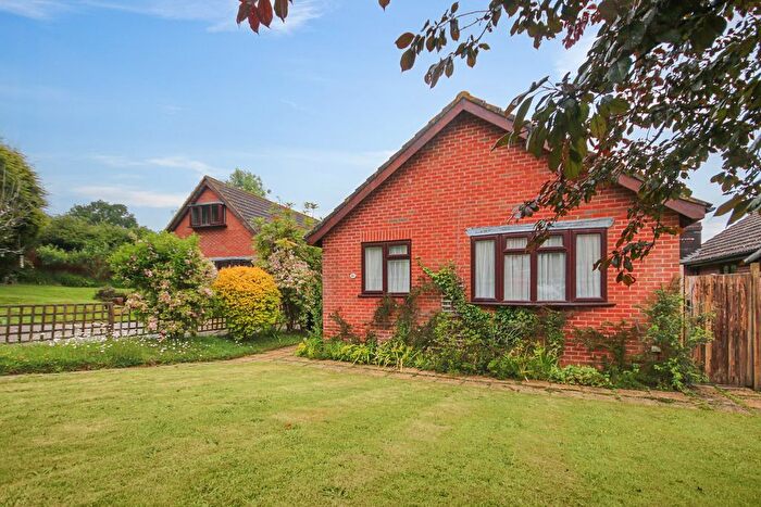 2 Bedroom Detached Bungalow For Sale In Bayhams Field, Sharpthorne, East Grinstead, RH19