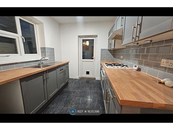 2 Bedroom Terraced House To Rent In Westfield Road, Southsea, PO4