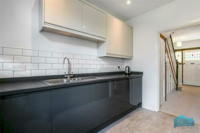 3 Bedroom Semi-Detached House To Rent In Tangle Tree Close, Finchley, London, N3