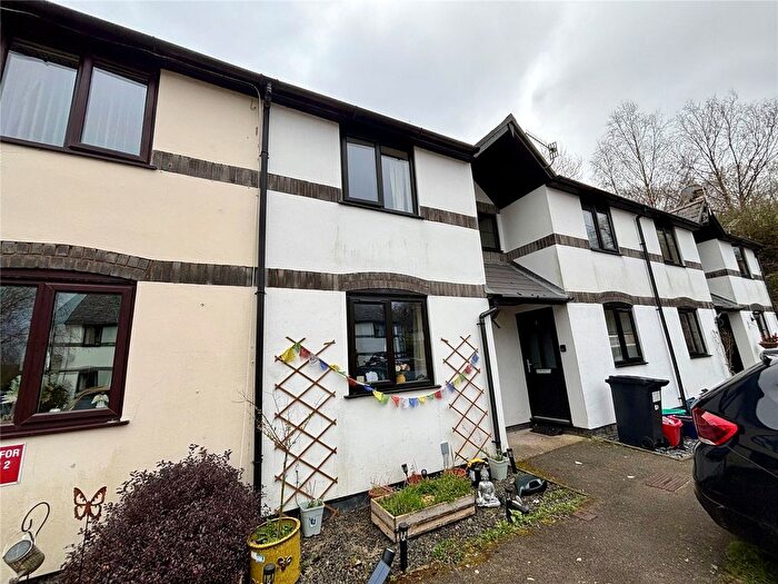 2 Bedroom Terraced House To Rent In Maes Yr Efail, Llanbrynmair, Powys, SY19