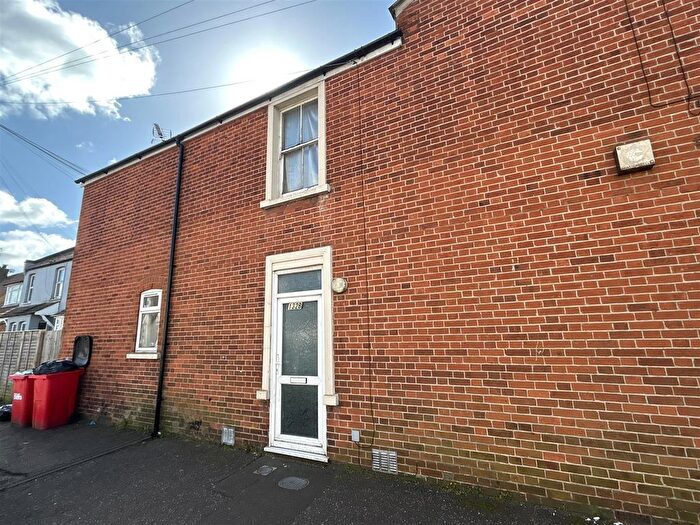 1 Bedroom Maisonette To Rent In Old Road, Clacton-On-Sea, CO15