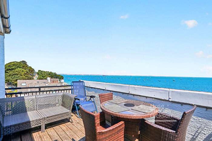 2 Bedroom Apartment For Sale In Seaview Bay, Pier Road, Seaview, PO34