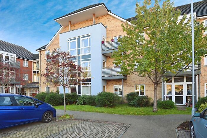2 Bedroom Retirement Property For Sale In Surrey Court, Chandler's Ford, SO53