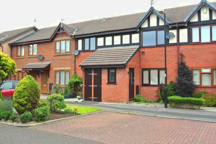 2 Bedroom Flat To Rent In Swarbrick Close, Blackpool, FY1