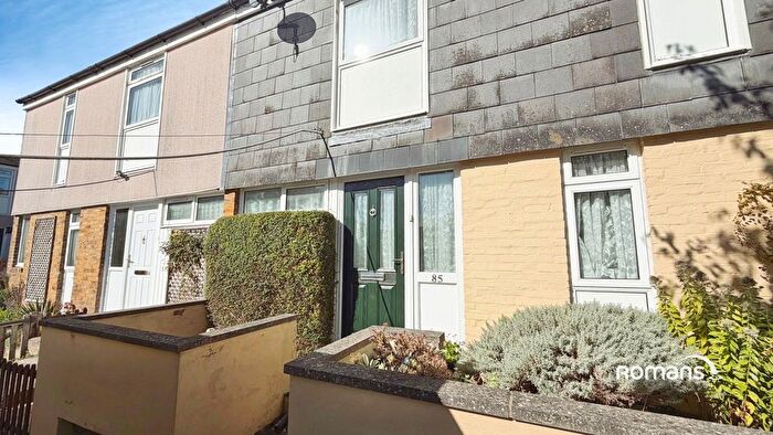 3 Bedroom Terraced House For Sale In Pentland Close, Basingstoke, Hampshire, RG22