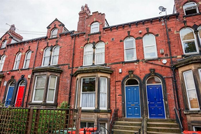 7 Bedroom House To Rent In St Michaels Road, Leeds, LS6