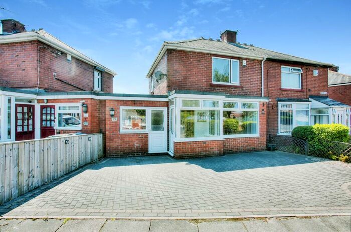 2 Bedroom Semi-Detached House To Rent In Mullen Road, Wallsend, Tyne And Wear, NE28