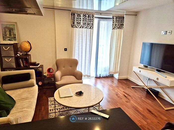 1 Bedroom Flat To Rent In Dungannon House, London, SW6