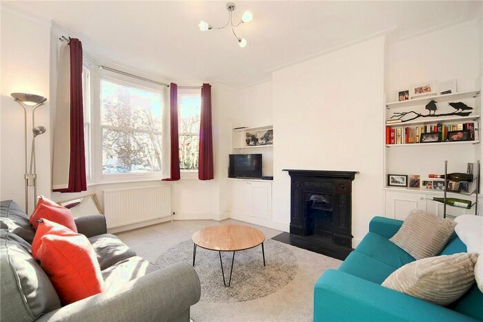 1 Bedroom Flat To Rent In Roxwell Road, London, W12
