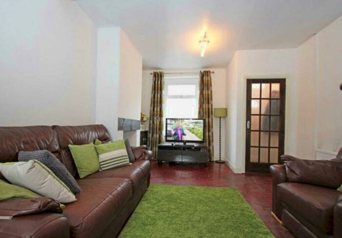 2 Bedroom Terraced House To Rent In Warwick Street, Grangetown, CF11