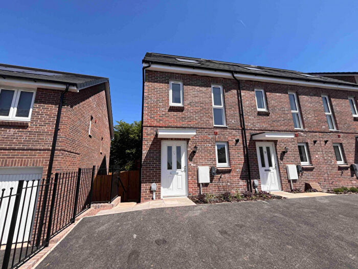 3 Bedroom End Of Terrace House To Rent In Mallard Way, Lydney, GL15