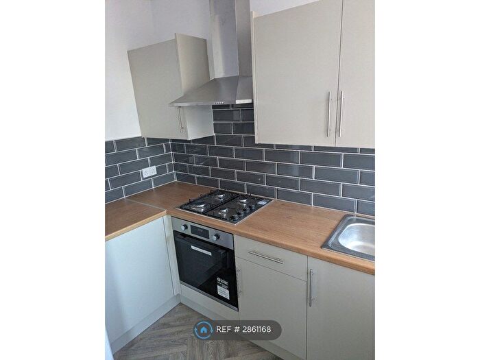 1 Bedroom Flat To Rent In Bold Street, Southport, PR9