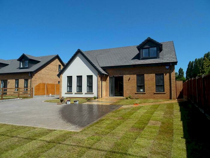 4 Bedroom Detached House To Rent In Top End, Renhold, MK41